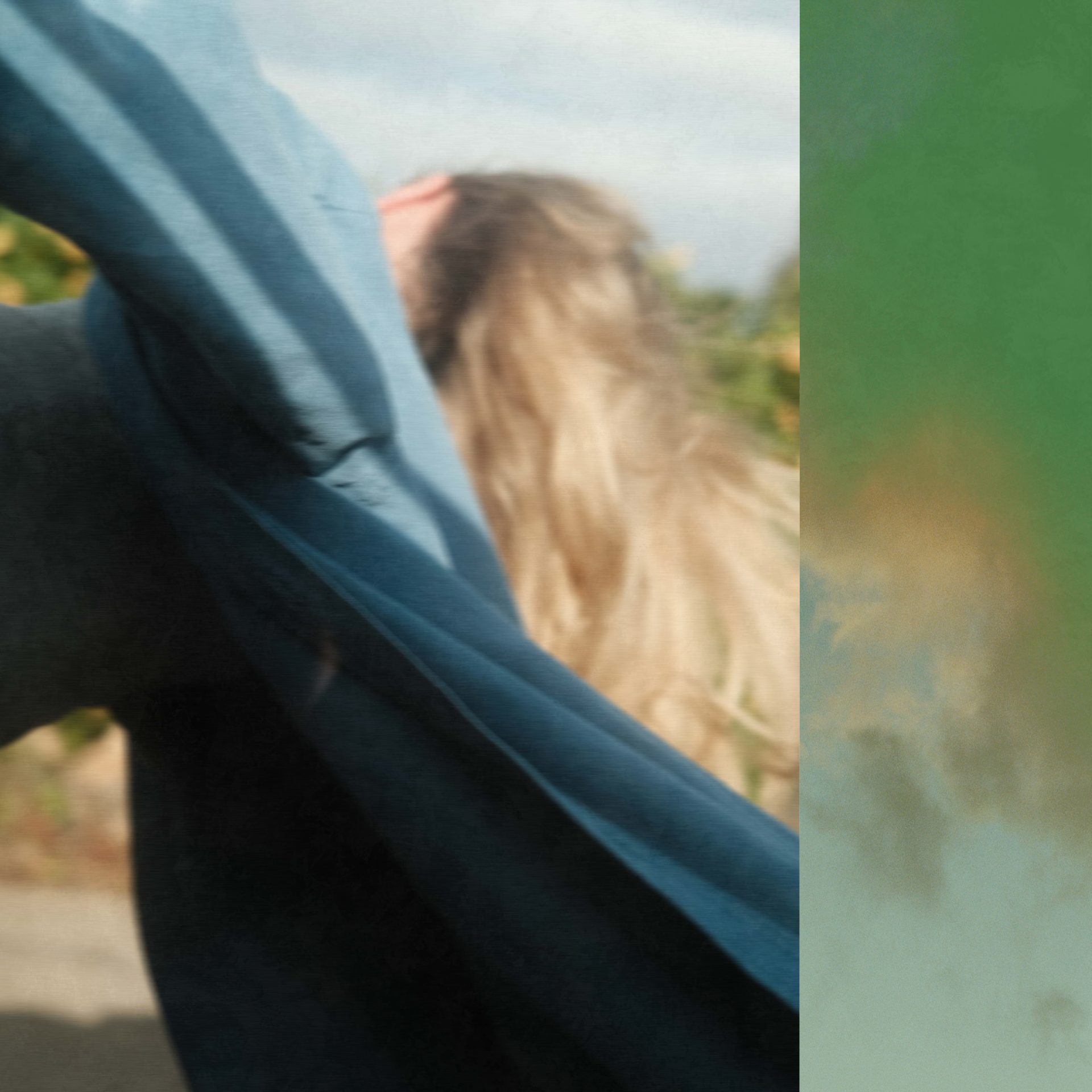 FANS IN THE COMMENTS SECTION CALL FOR AVAION & OSKAR MED K TO COLLABORATE, THE RESULT IS DREAMY SINGLE ‘CAN’T FIND YOU’ – OUT NOW ON SONY MUSIC! 